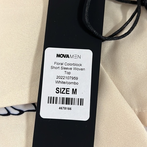 💥3/$30💥NWT Fashion Nova Men's Floral Colorblock SS Woven Top, White/Combo - M - Picture 6 of 9